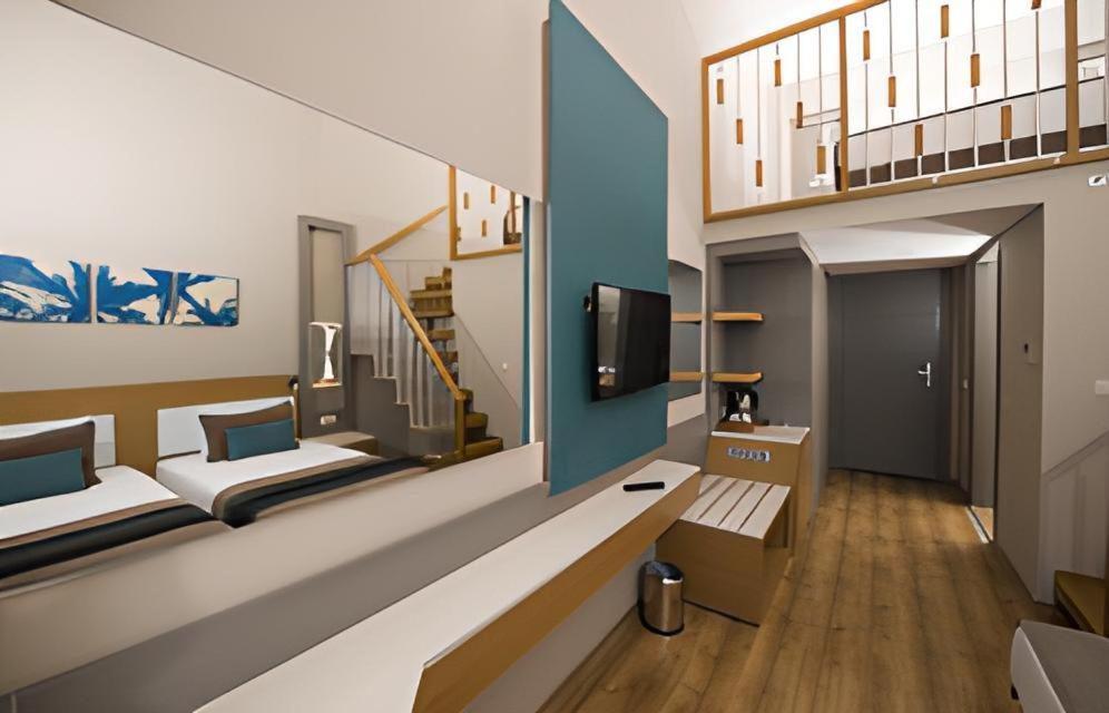 Palm World Side Resort & Spa Εξωτερικό φωτογραφία