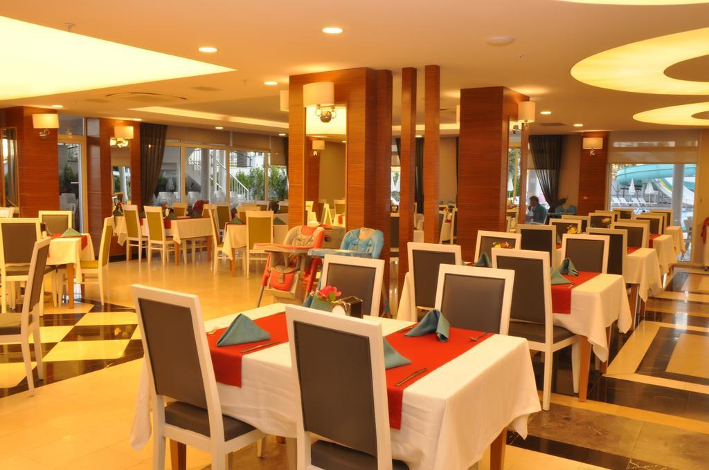 Palm World Side Resort & Spa Εξωτερικό φωτογραφία