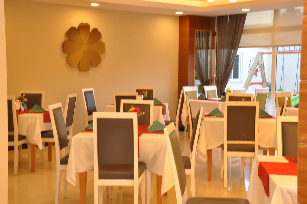 Palm World Side Resort & Spa Εξωτερικό φωτογραφία