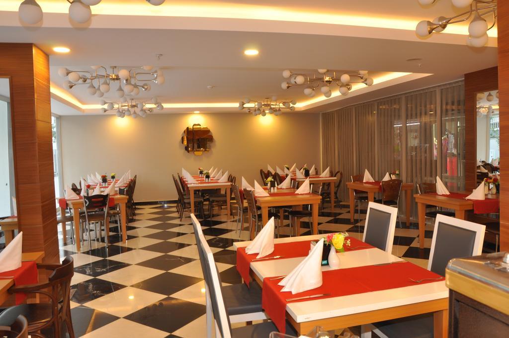 Palm World Side Resort & Spa Εξωτερικό φωτογραφία